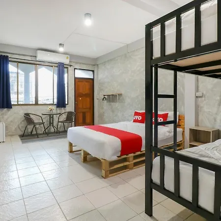 Oyo 950 Casa De Takumi Hotel